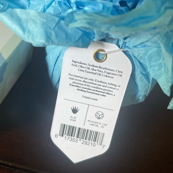 Musee Dream Endlessly Bar Soap & Summer Breeze Bath Balm bomb NWT - Picture 3 of 3